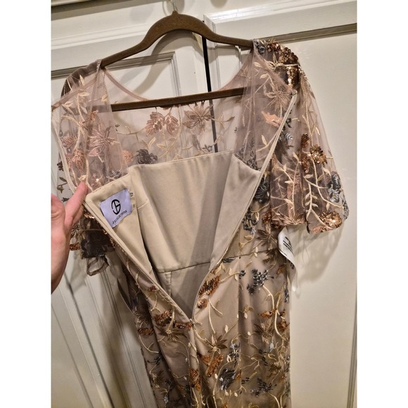 JS Collections Daphne Flutter Column Gown Mauve Sequin Floral Dress 12 NEW - Picture 5 of 16